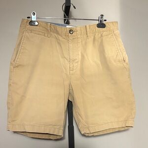 Original Penguin Size 33 Corduroy Shorts